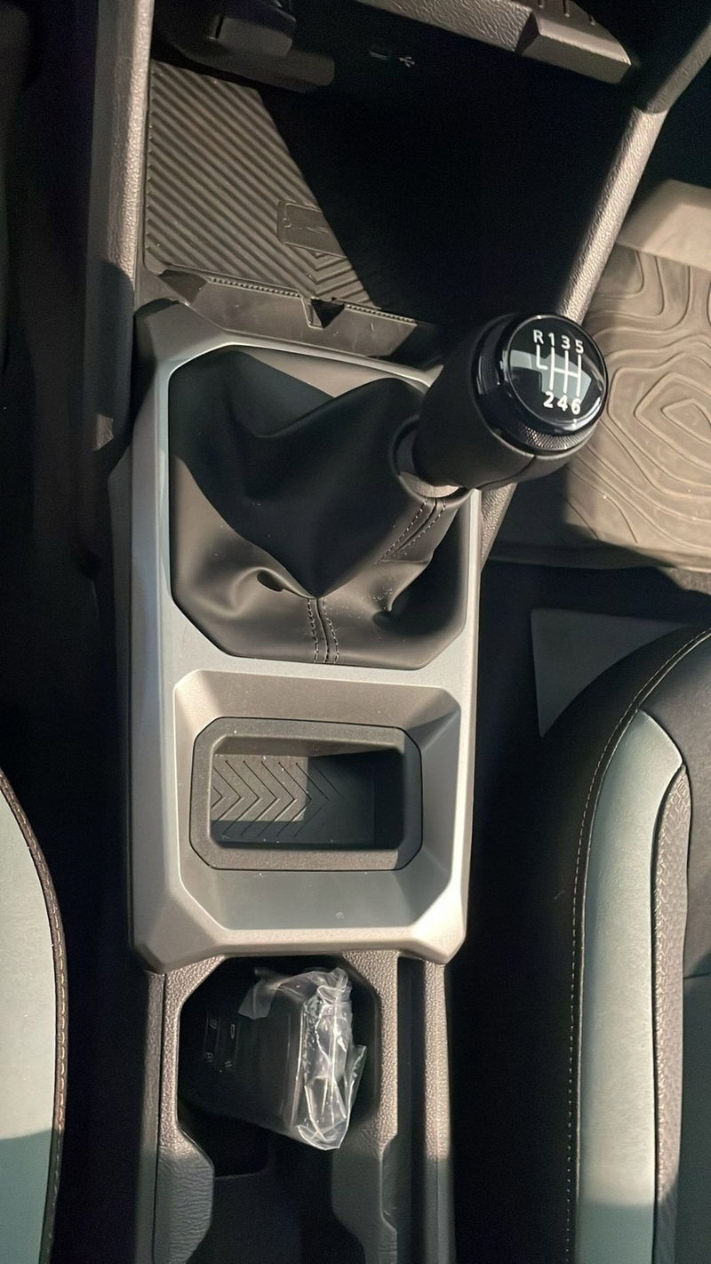 Dacia Bigster nuova a Treviso (13)