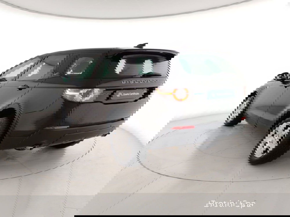 Land Rover Discovery Sport usata a Massa-Carrara (2)