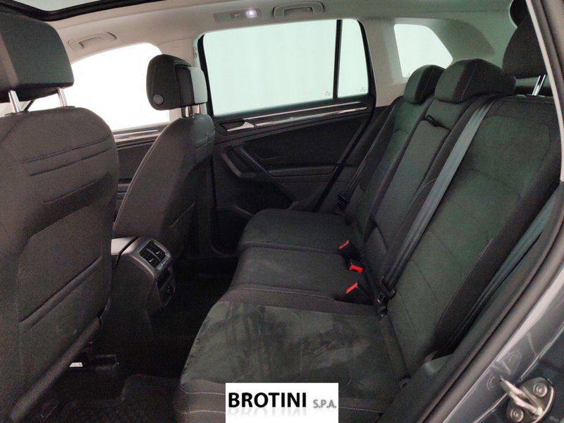 Volkswagen Tiguan usata a Massa-Carrara (10)