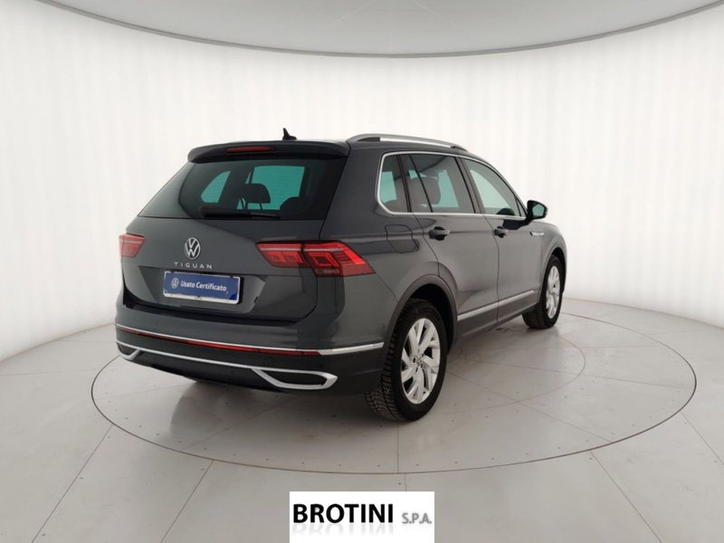 Volkswagen Tiguan usata a Massa-Carrara (3)