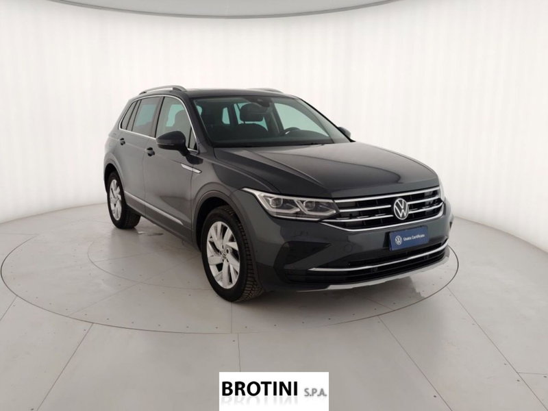 Volkswagen Tiguan usata a Massa-Carrara (4)