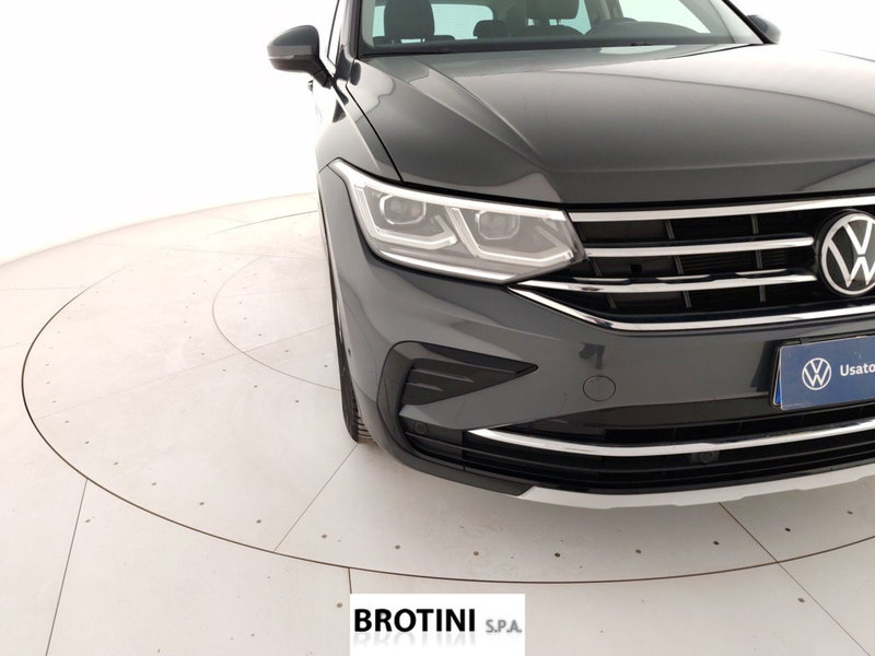 Volkswagen Tiguan usata a Massa-Carrara (5)
