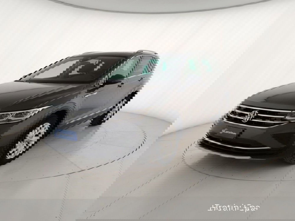 Volkswagen Tiguan usata a Massa-Carrara