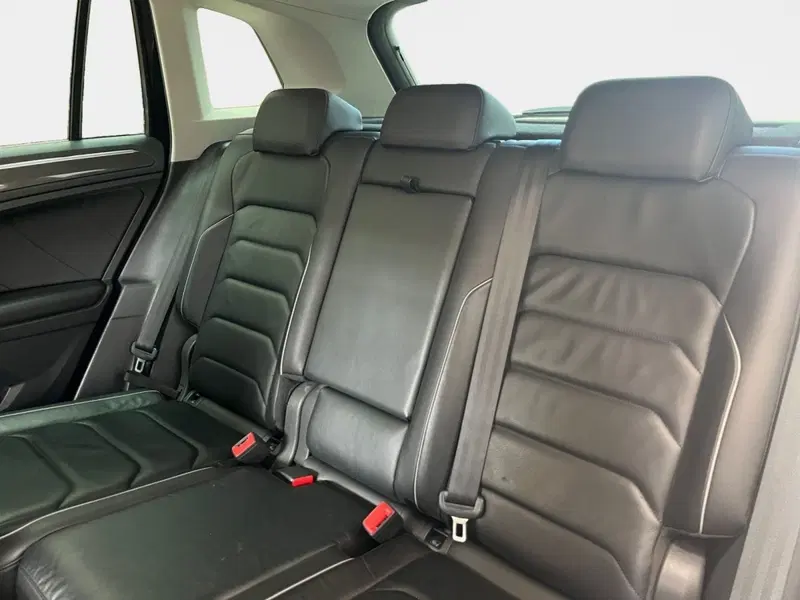 Volkswagen Tiguan usata a Bari (13)
