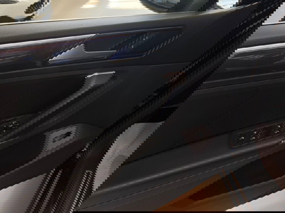 Volkswagen Tiguan usata a Bari (15)