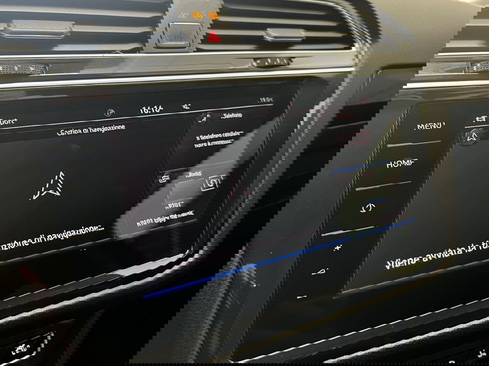 Volkswagen Tiguan usata a Bari (16)