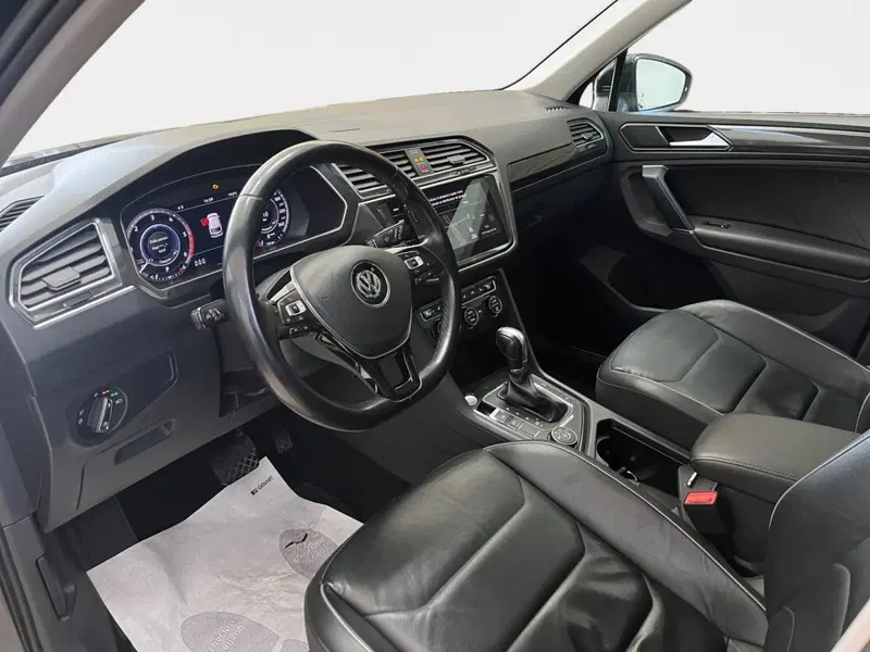 Volkswagen Tiguan usata a Bari (5)