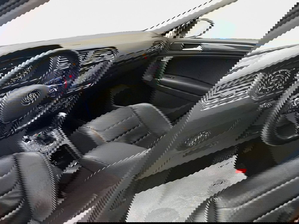 Volkswagen Tiguan usata a Bari (5)