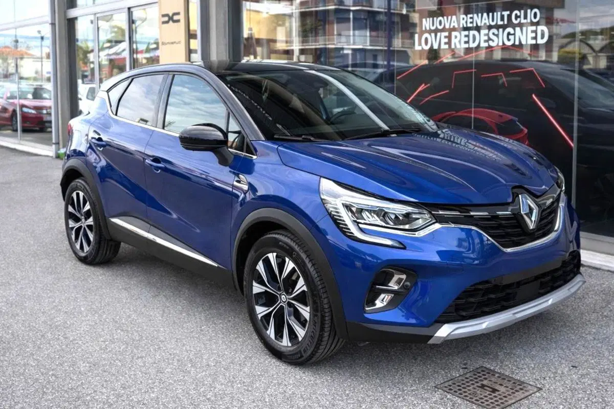 Renault Captur usata a Rimini (2)
