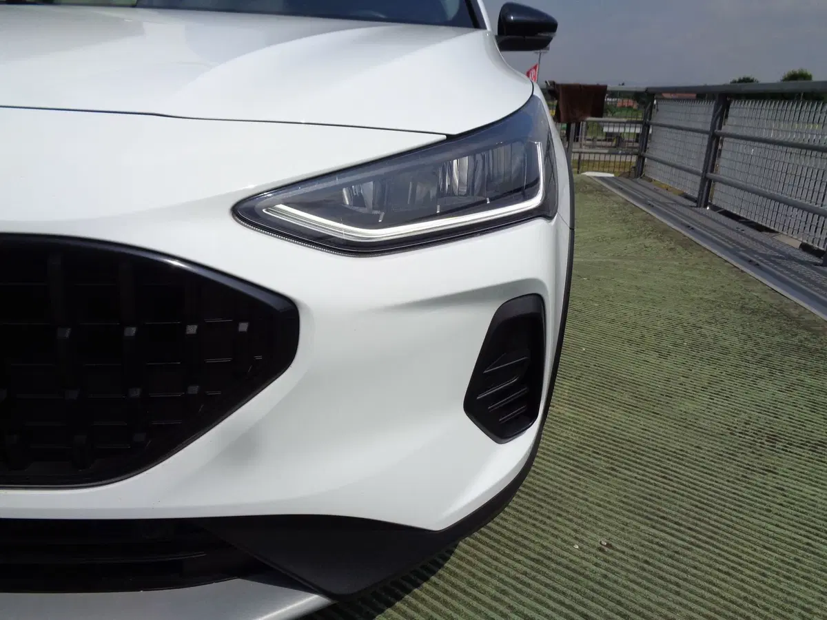 Ford Focus Station Wagon usata a Belluno (5)