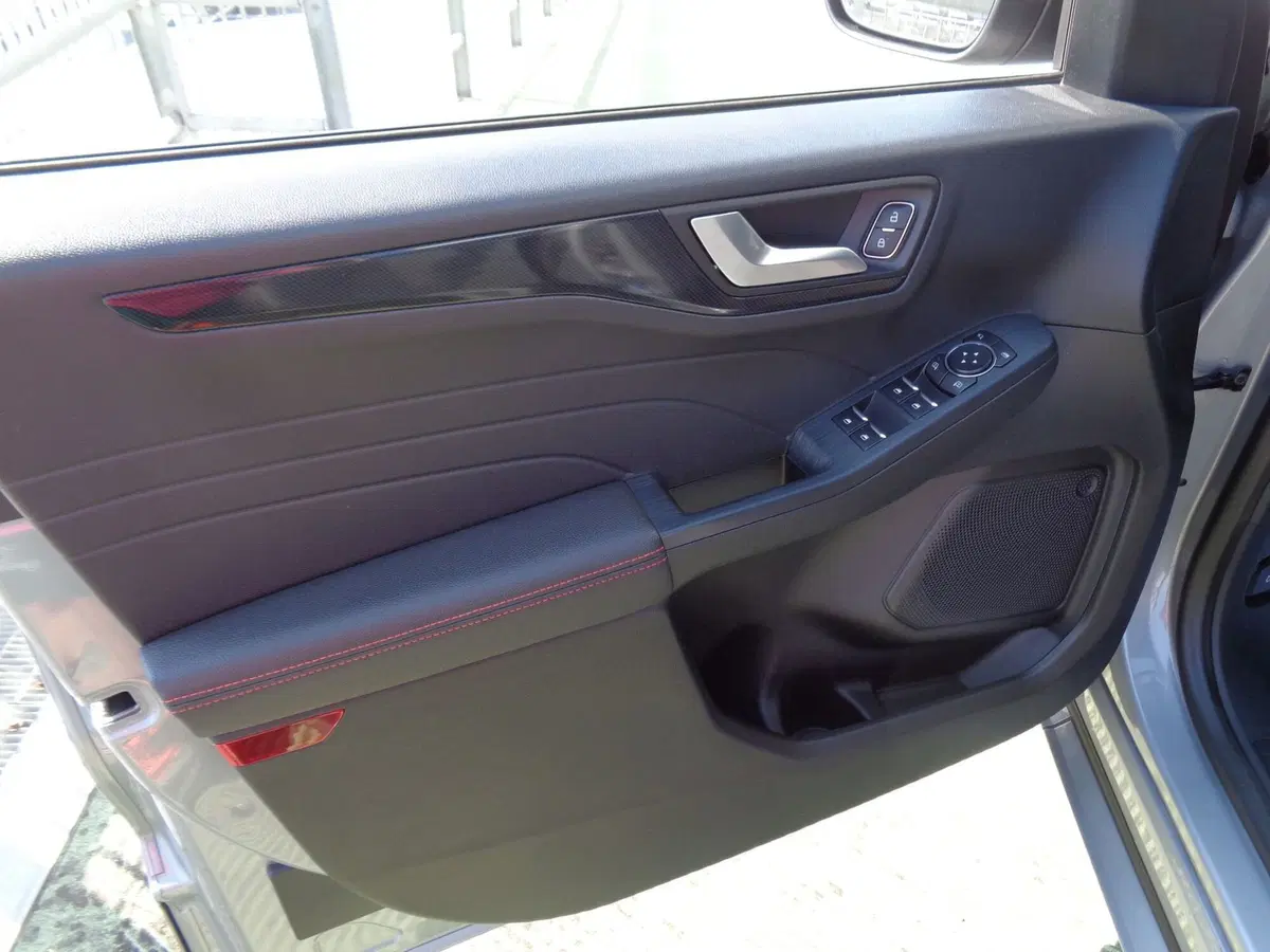Ford Kuga usata a Belluno (8)