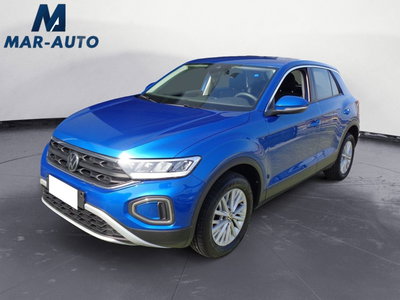 Volkswagen T-Roc 1.0 TSI Life del 2023 usata a Ponte nelle Alpi