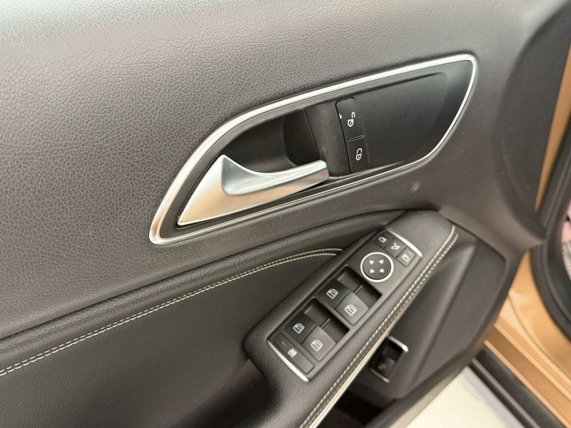 Mercedes-Benz GLA SUV usata a Perugia (11)