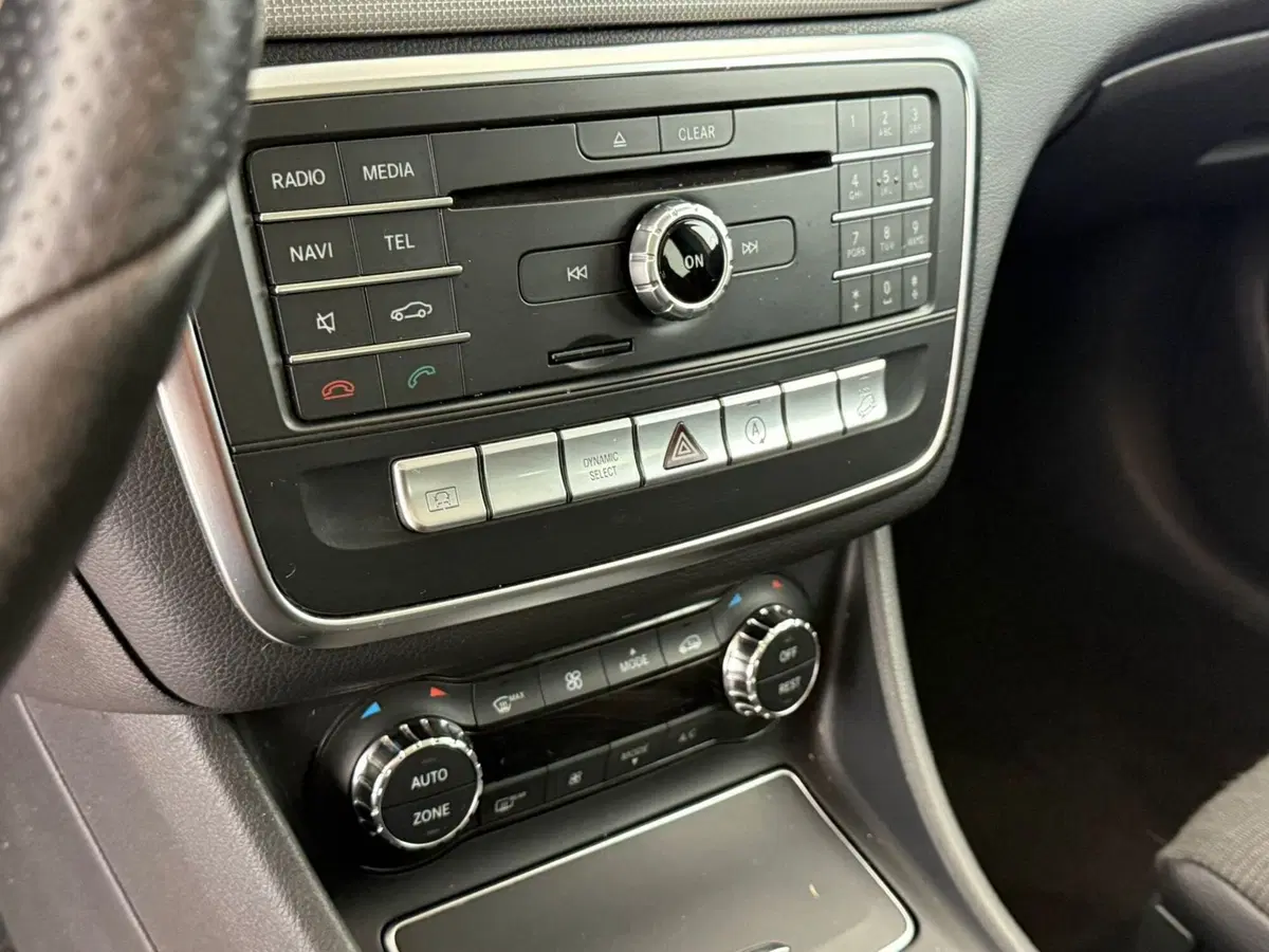 Mercedes-Benz GLA SUV usata a Perugia (19)