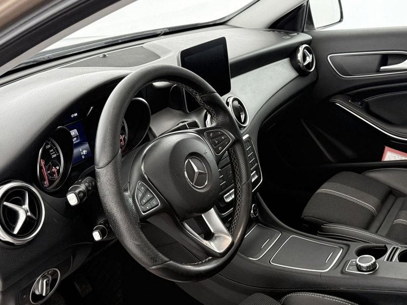 Mercedes-Benz GLA SUV usata a Perugia (20)