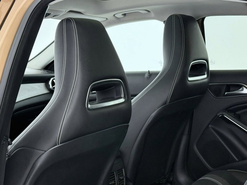 Mercedes-Benz GLA SUV usata a Perugia (9)