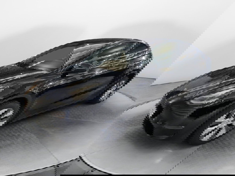 Tesla Model Y usata a Caserta (5)