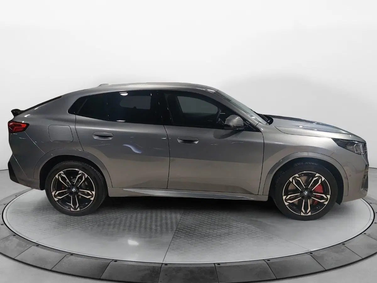 BMW X2 usata a Napoli (6)