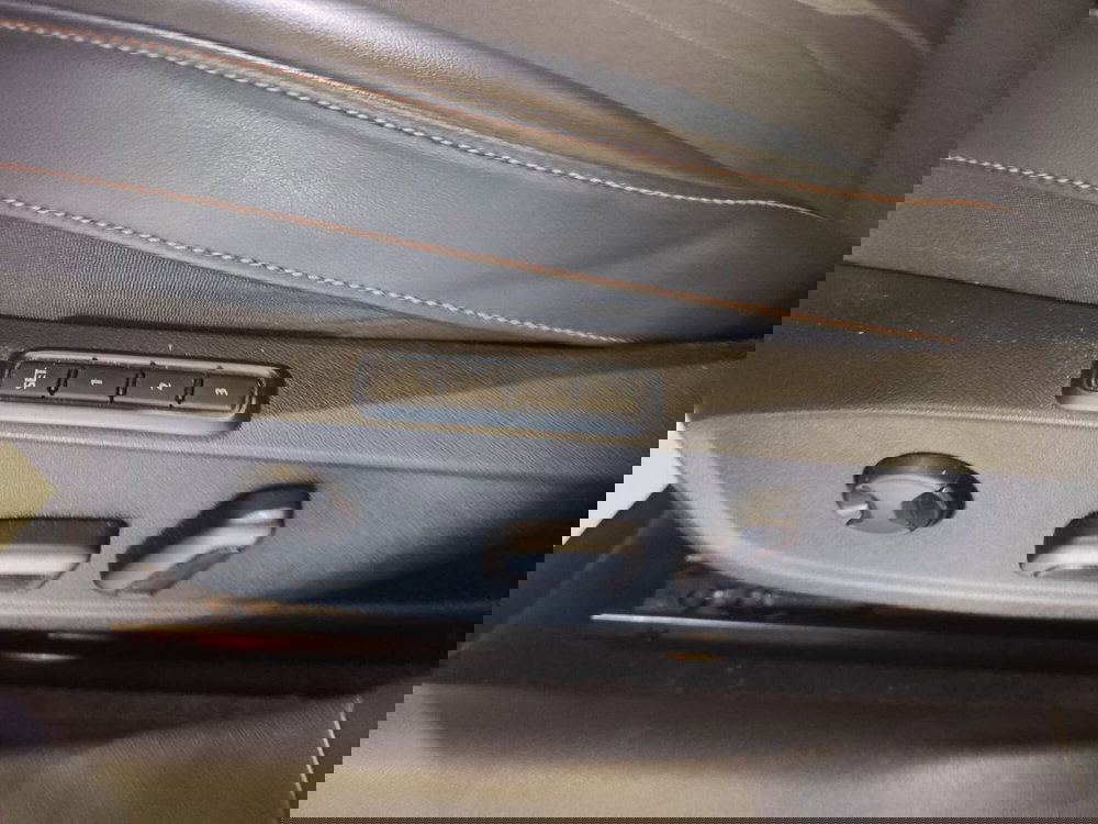 Cupra Formentor usata a Milano (15)