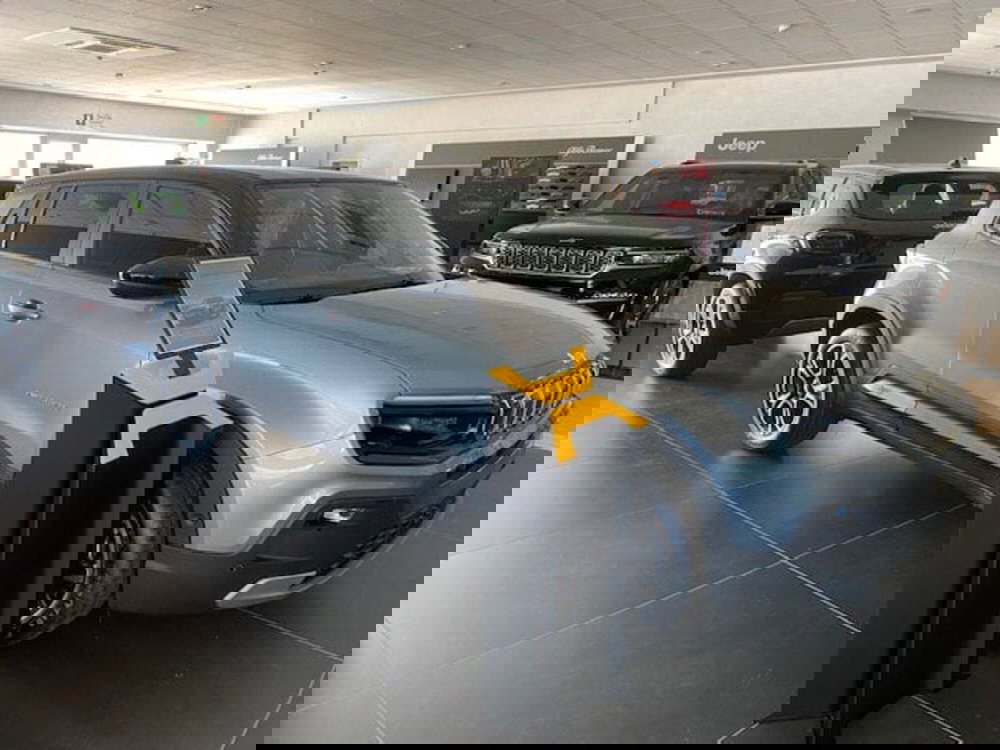 Jeep Avenger nuova a Benevento