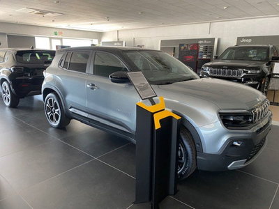 Jeep Avenger 1.2 turbo Summit fwd 100cv nuova a Benevento