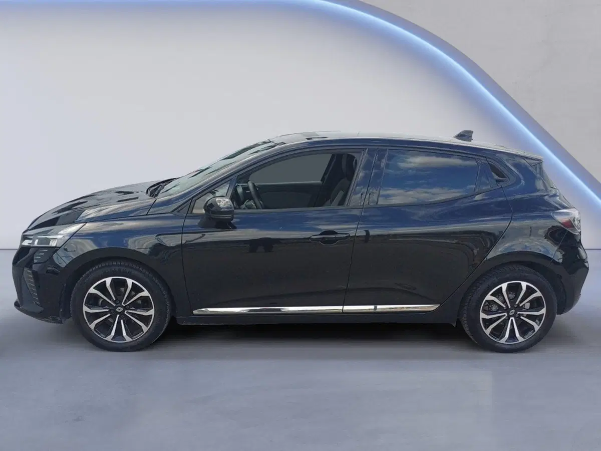 Renault Clio usata a Roma (2)
