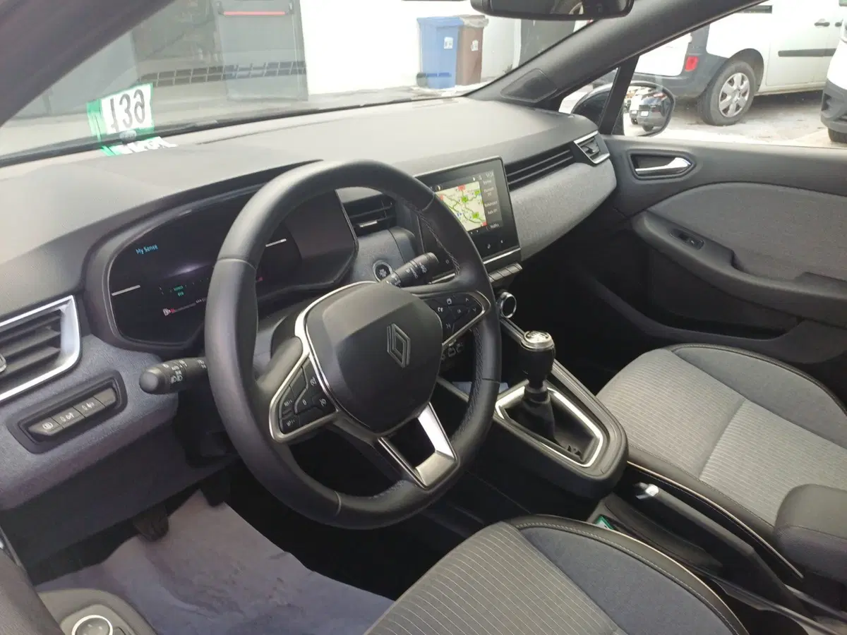Renault Clio usata a Roma (9)