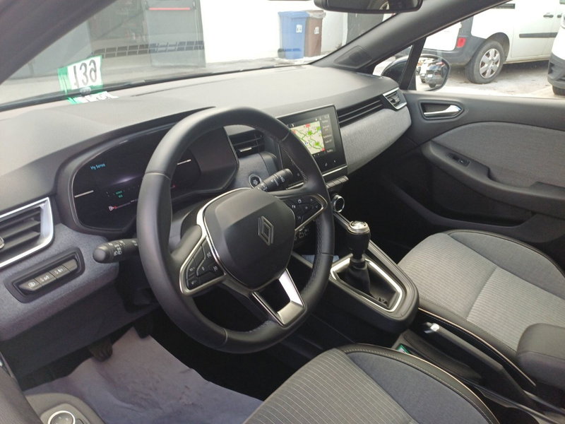 Renault Clio usata a Roma (9)