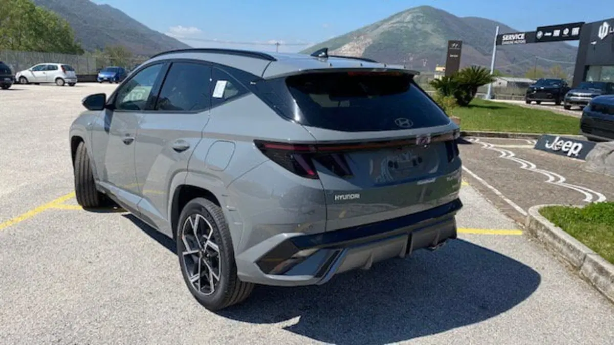 Hyundai Tucson nuova a Benevento (10)