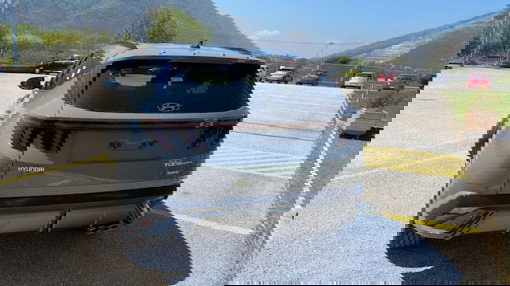 Hyundai Tucson nuova a Benevento (11)