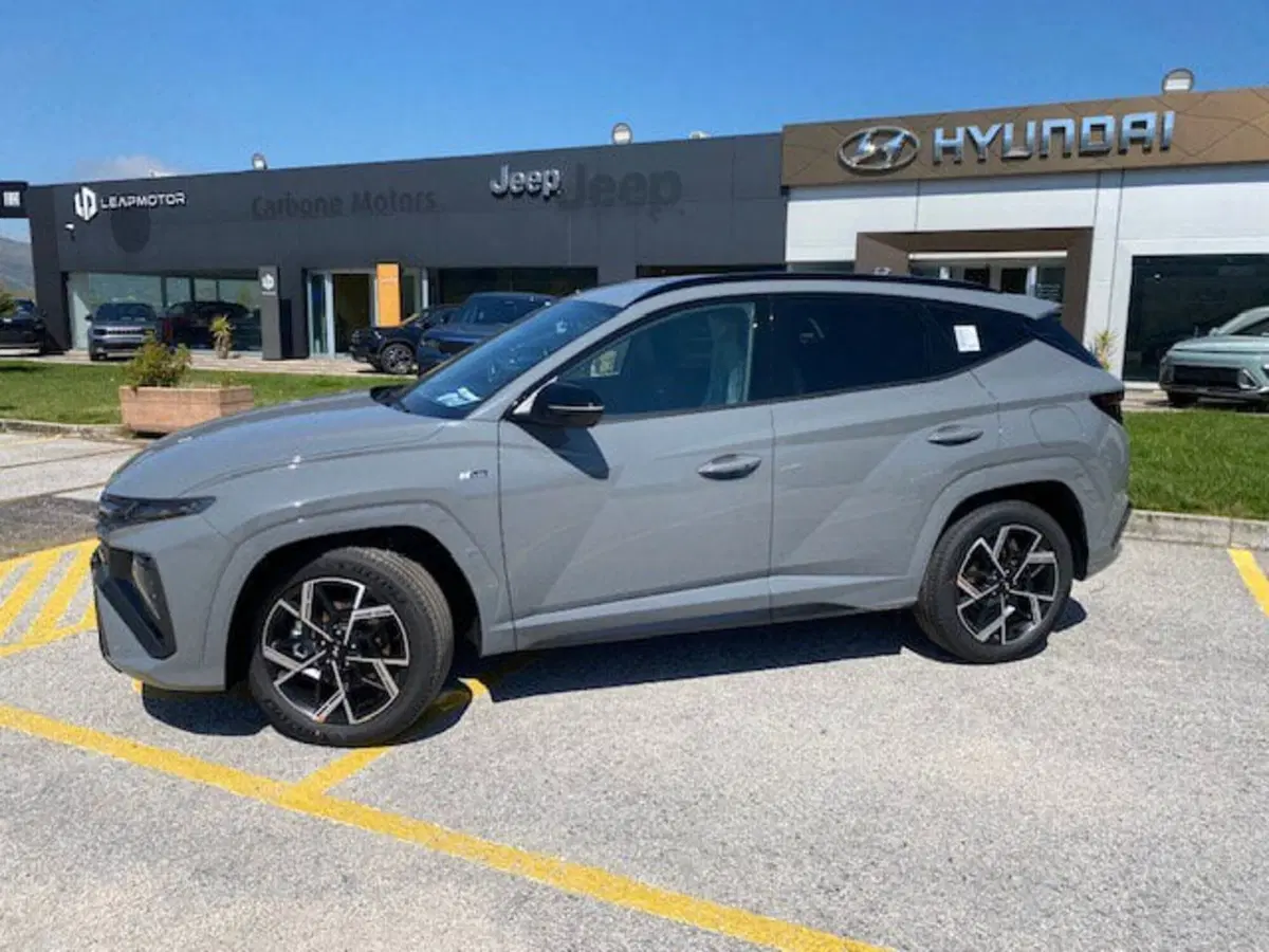 Hyundai Tucson nuova a Benevento (7)