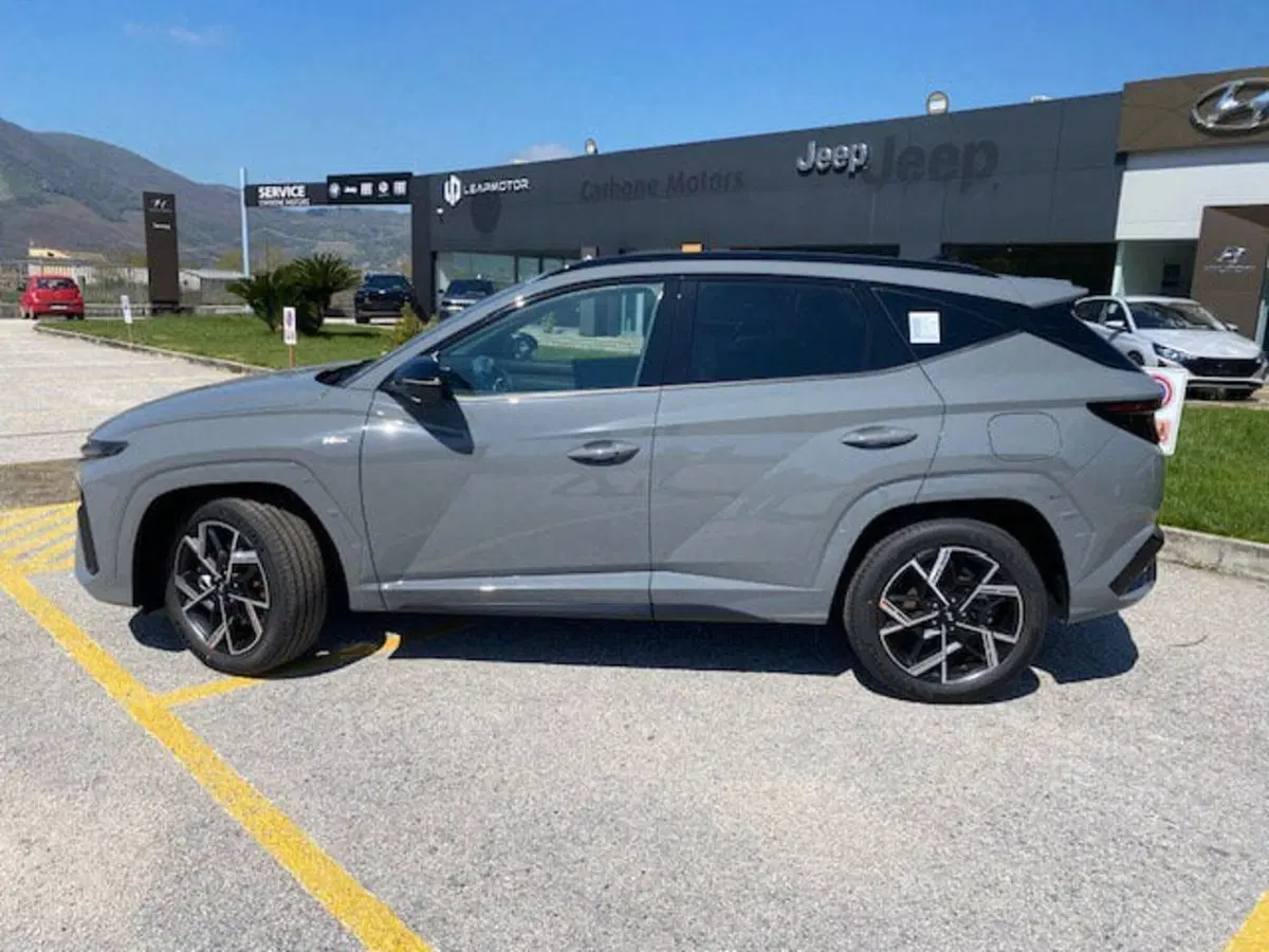 Hyundai Tucson nuova a Benevento (8)