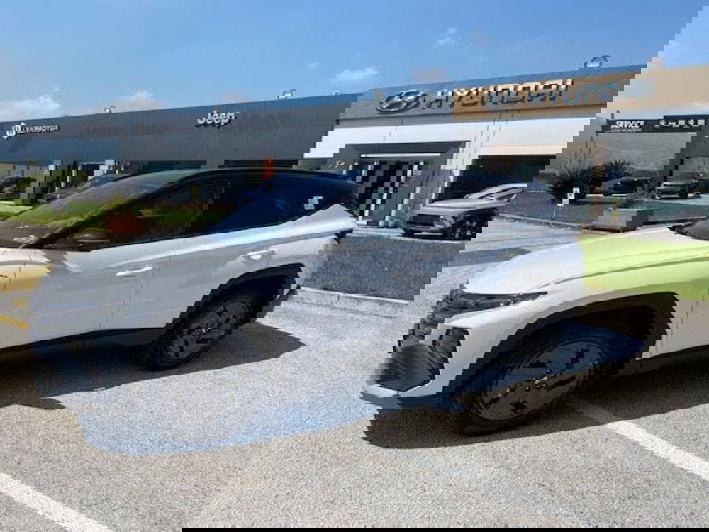 Hyundai Tucson nuova a Benevento (5)