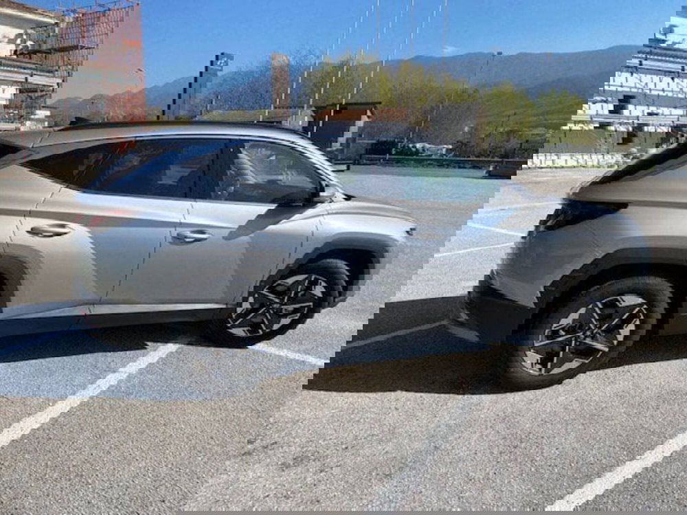 Hyundai Tucson nuova a Benevento (13)