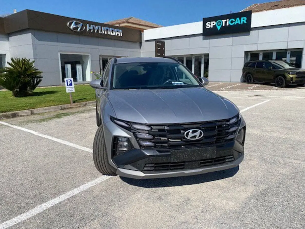 Hyundai Tucson nuova a Benevento (18)