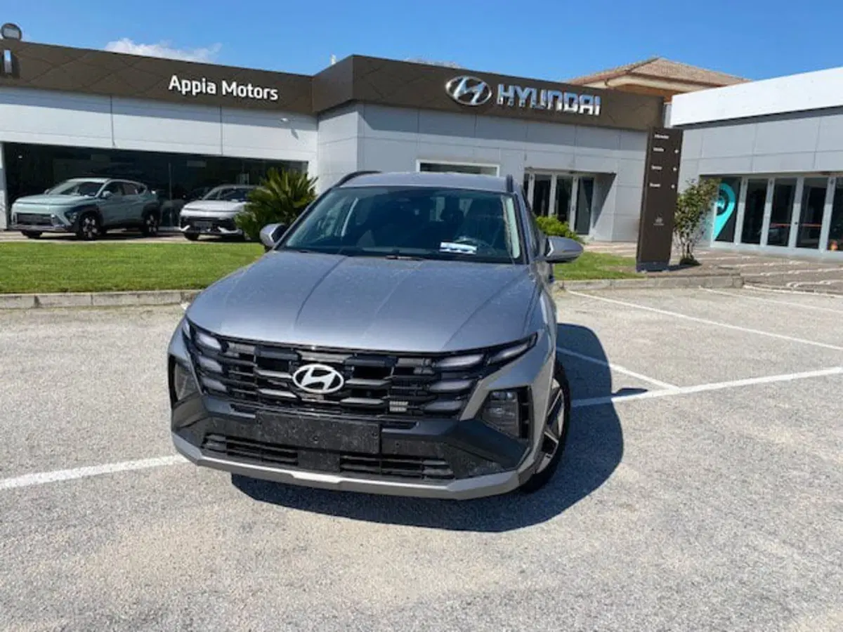 Hyundai Tucson nuova a Benevento (2)