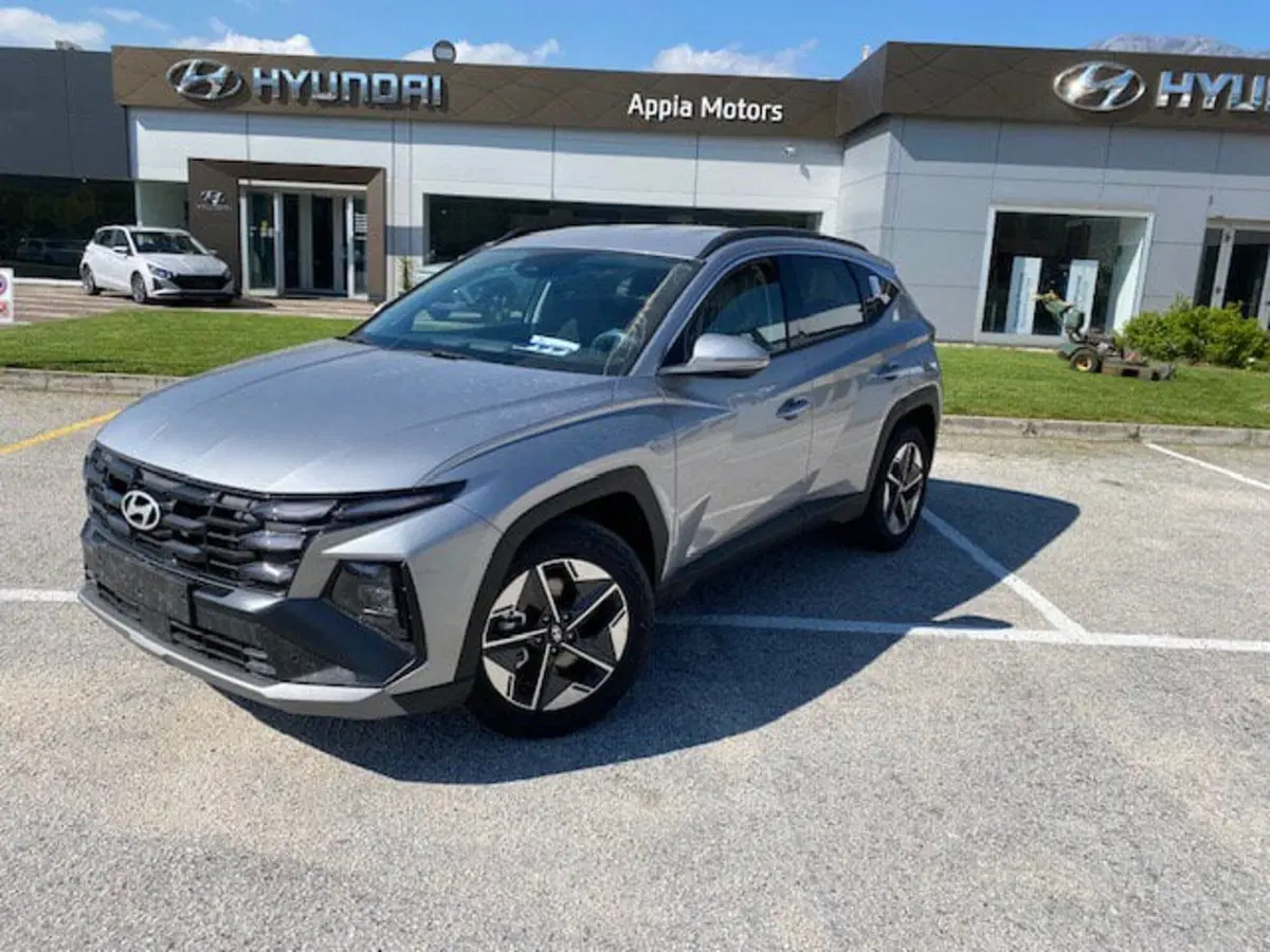 Hyundai Tucson nuova a Benevento (4)