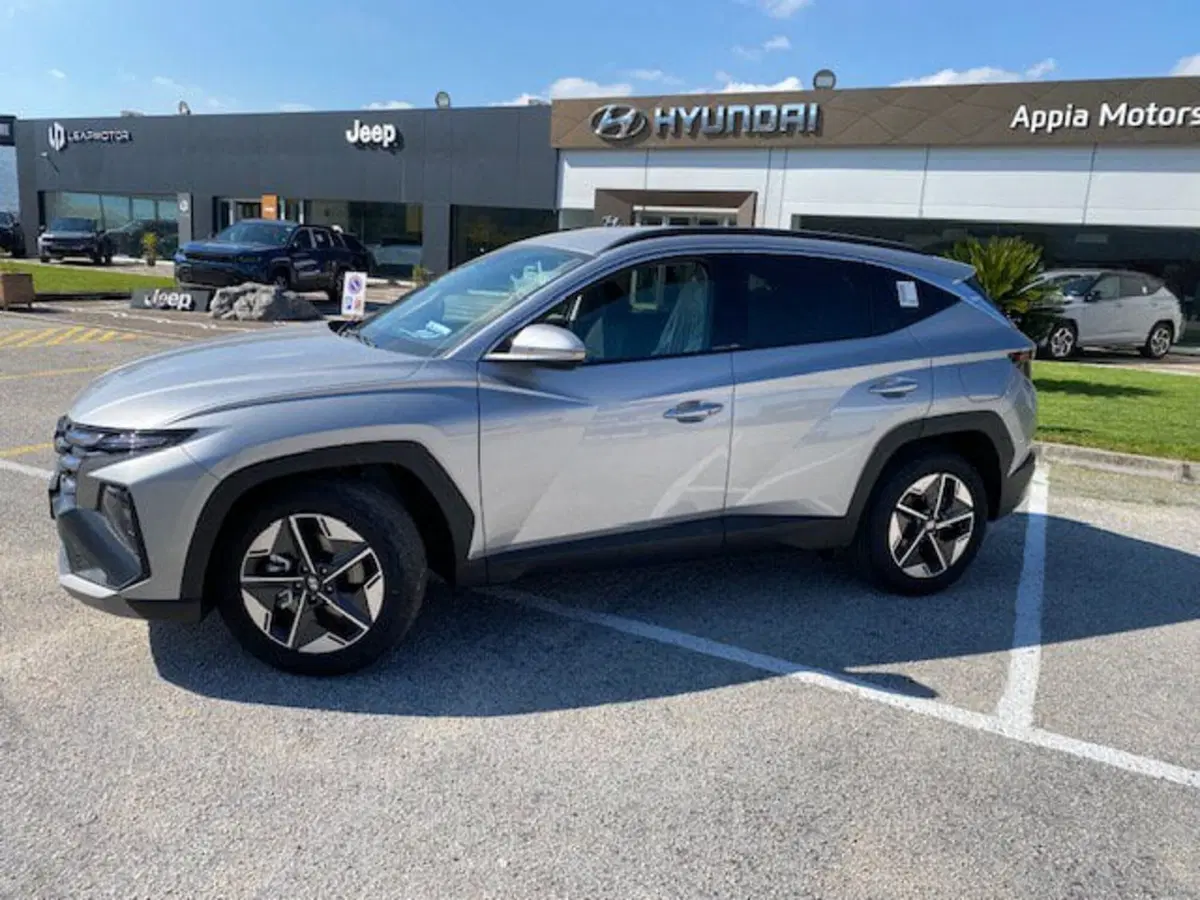 Hyundai Tucson nuova a Benevento (6)