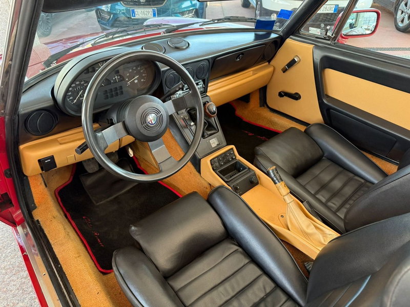 Alfa Romeo Spider usata a Brescia (11)