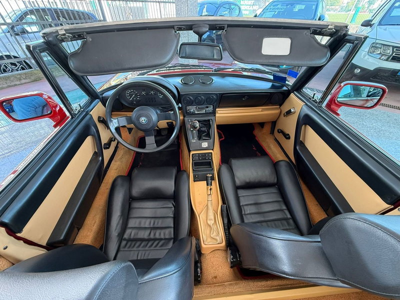 Alfa Romeo Spider usata a Brescia (9)