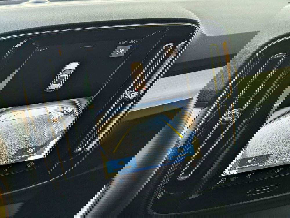 Volvo XC40 usata a Pescara (13)