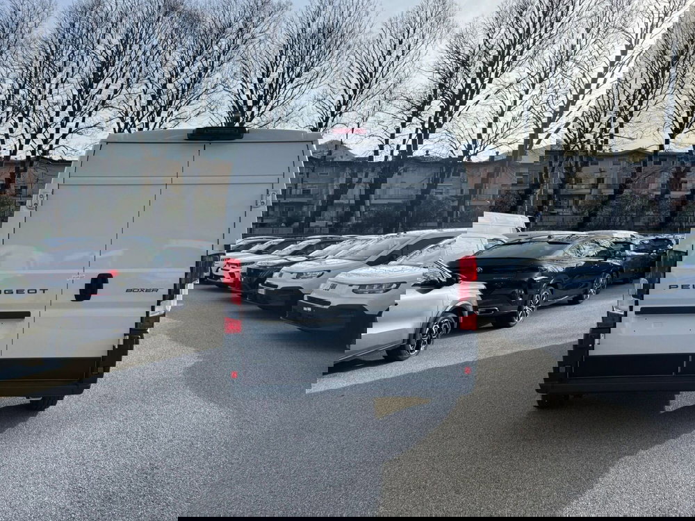 Peugeot Boxer Furgone nuova a Salerno (11)