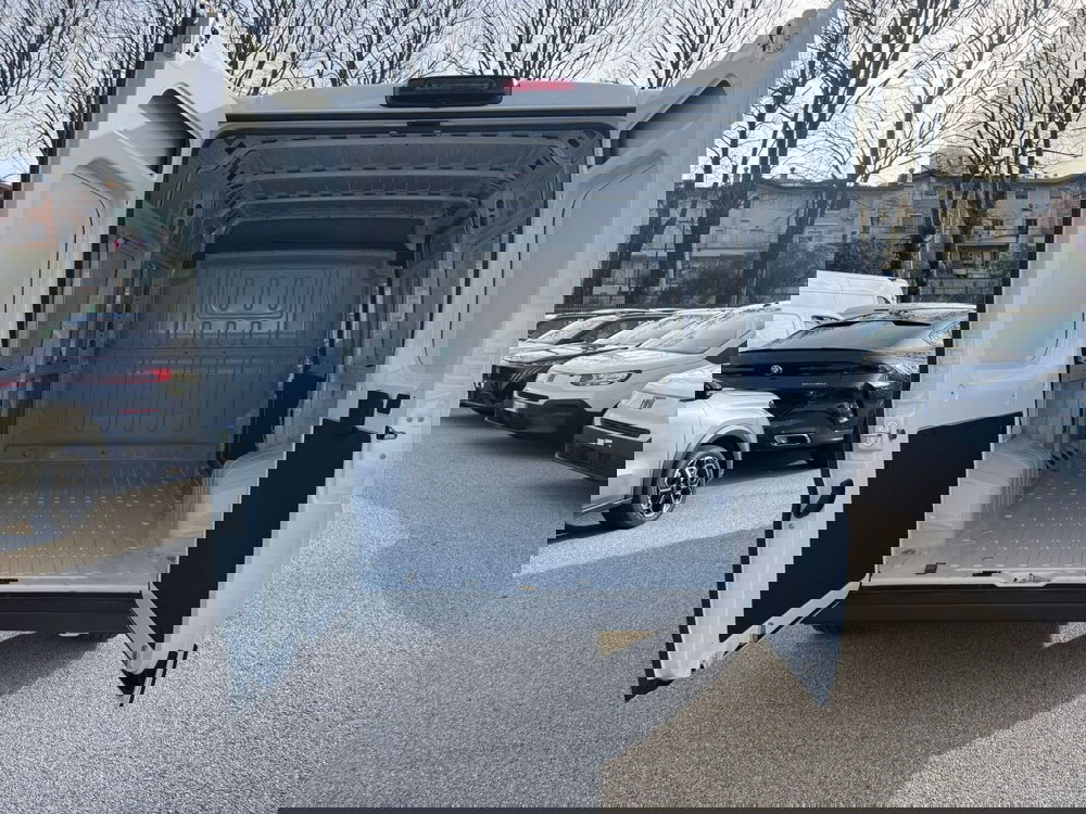 Peugeot Boxer Furgone nuova a Salerno (12)
