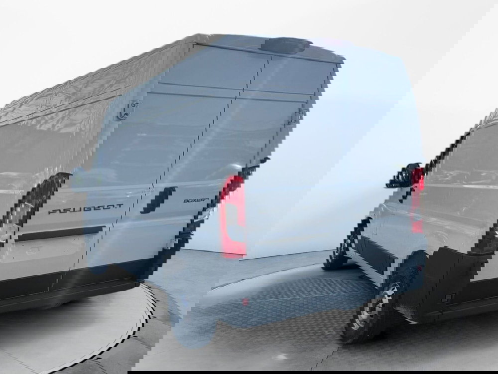 Peugeot Boxer Furgone nuova a Salerno (3)