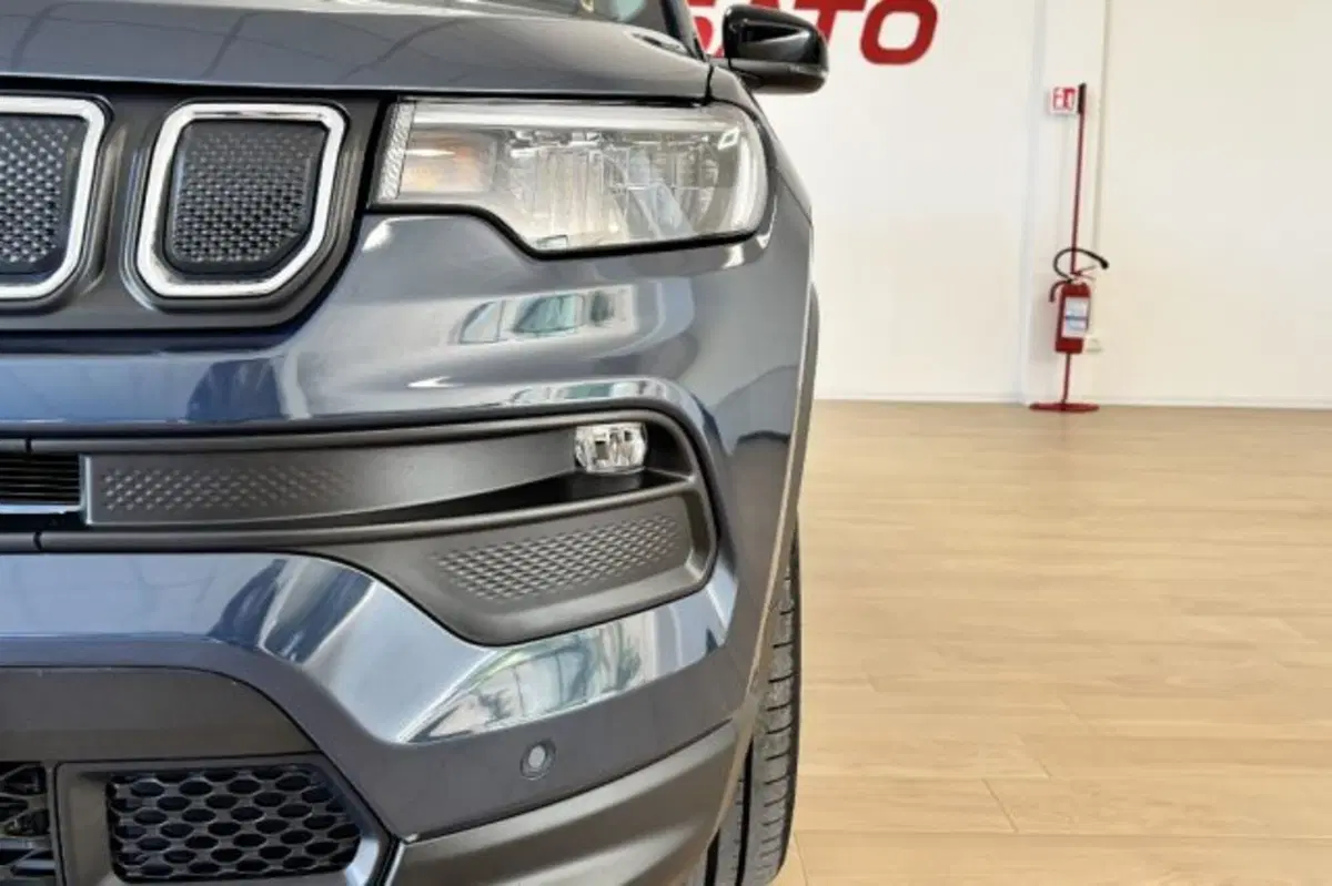 Jeep Compass usata a Latina (11)