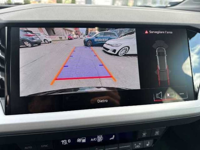 Audi Q4 usata a Prato (16)