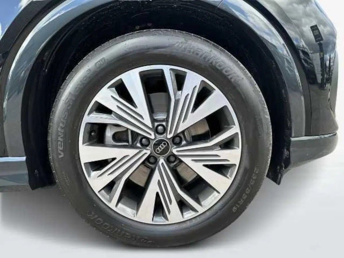 Audi Q4 usata a Prato (7)
