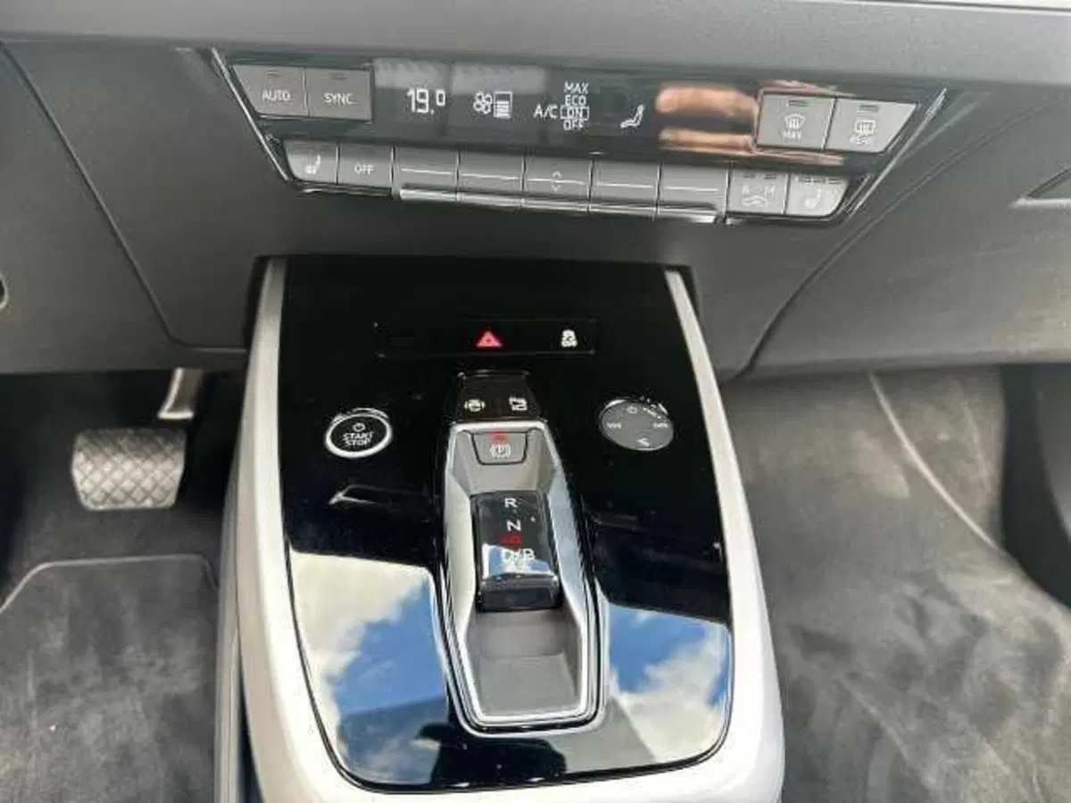 Audi Q4 usata a Prato (9)