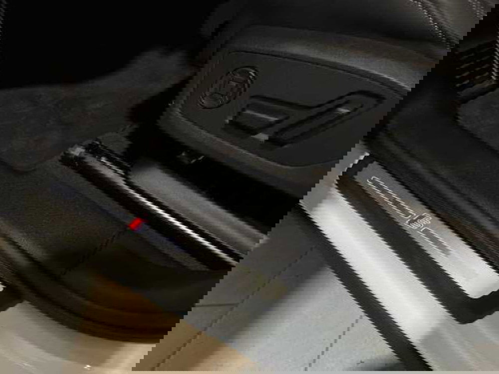 Audi Q3 Sportback nuova a Prato (14)