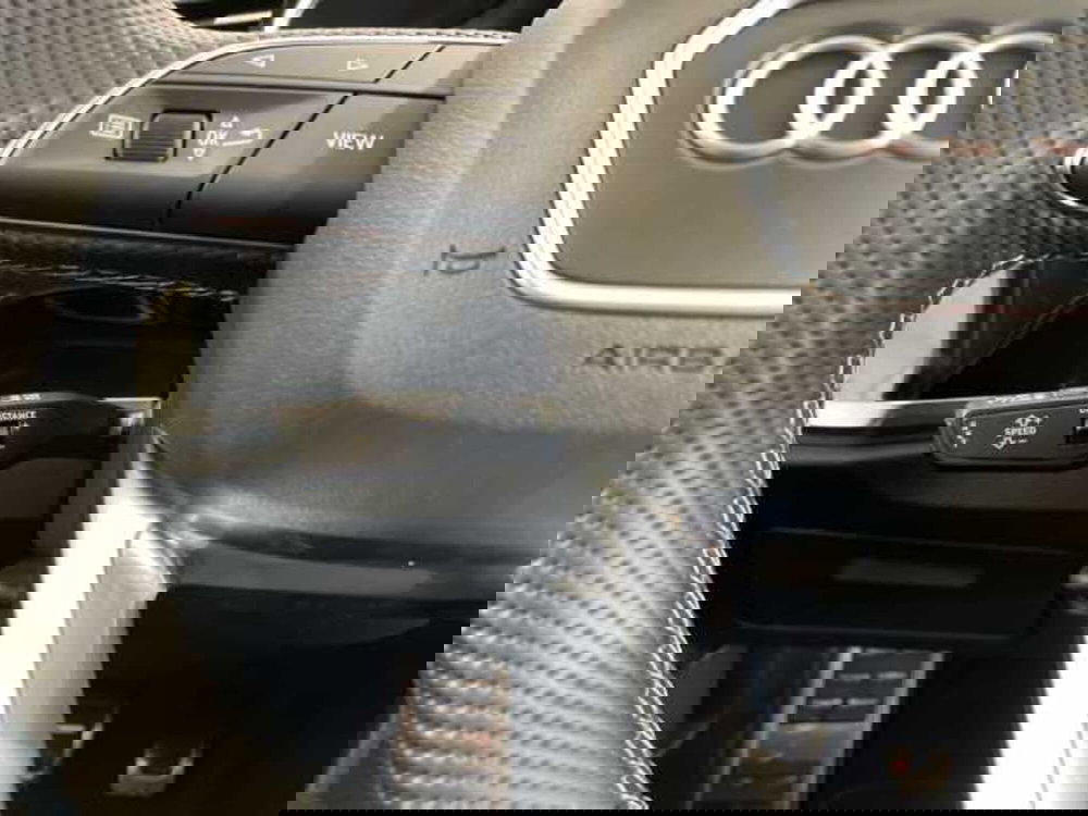 Audi Q3 Sportback nuova a Prato (5)